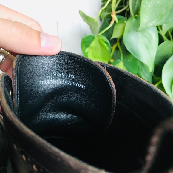 Thursday Everyday Wingtip Chukka Ankle Boots - Picture 7 of 8